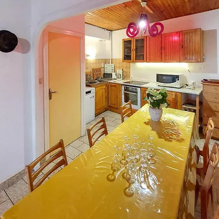 4 Bedroom Beautiful In Holiday home Lantriac